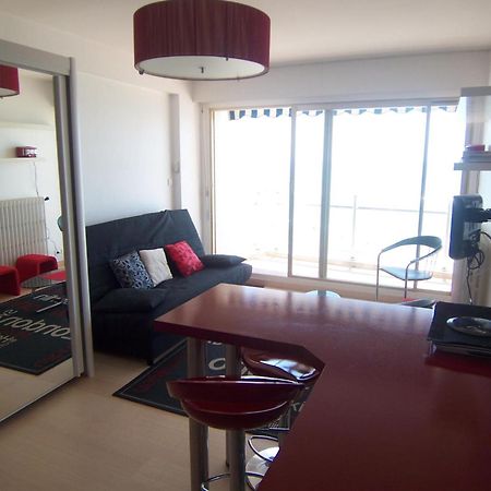 Studio Face Mer Avec Balcon, Proche Commerces Et Plage - Fr-1-197-164 Les Sables-d'Olonne Exterior photo
